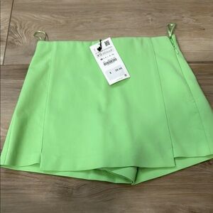 Zara Green Skorts Modern Athletic Style